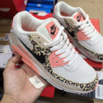 NIKE AIR MAX 90