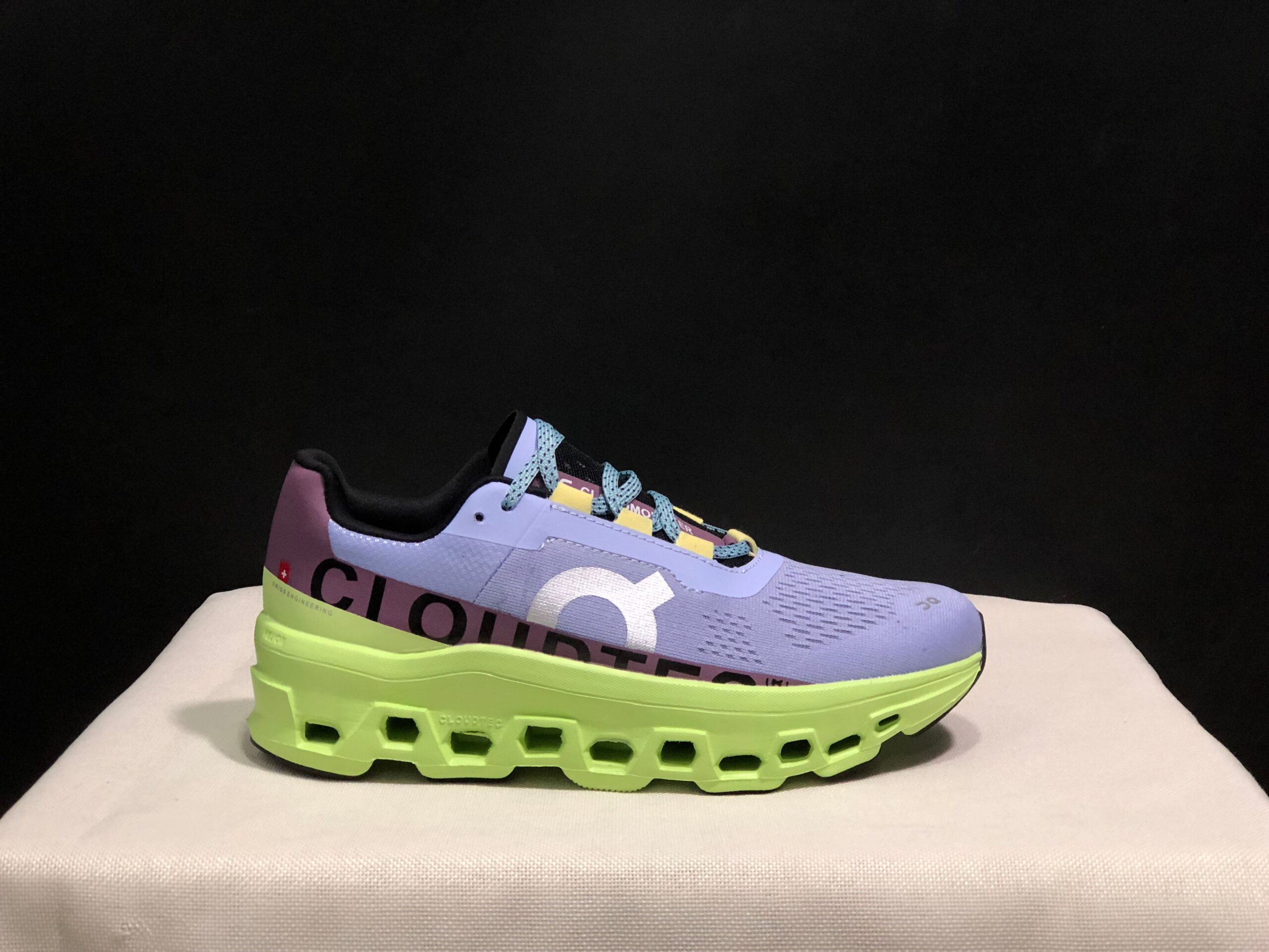 On Running shoes inspired Cloudmonster