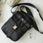 Lululemon Wunderlust Crossbody Bag 2L