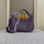 Lululemon underarm bag 3L