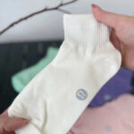 Lululemon women’s Men’s socks 4 paris / bag