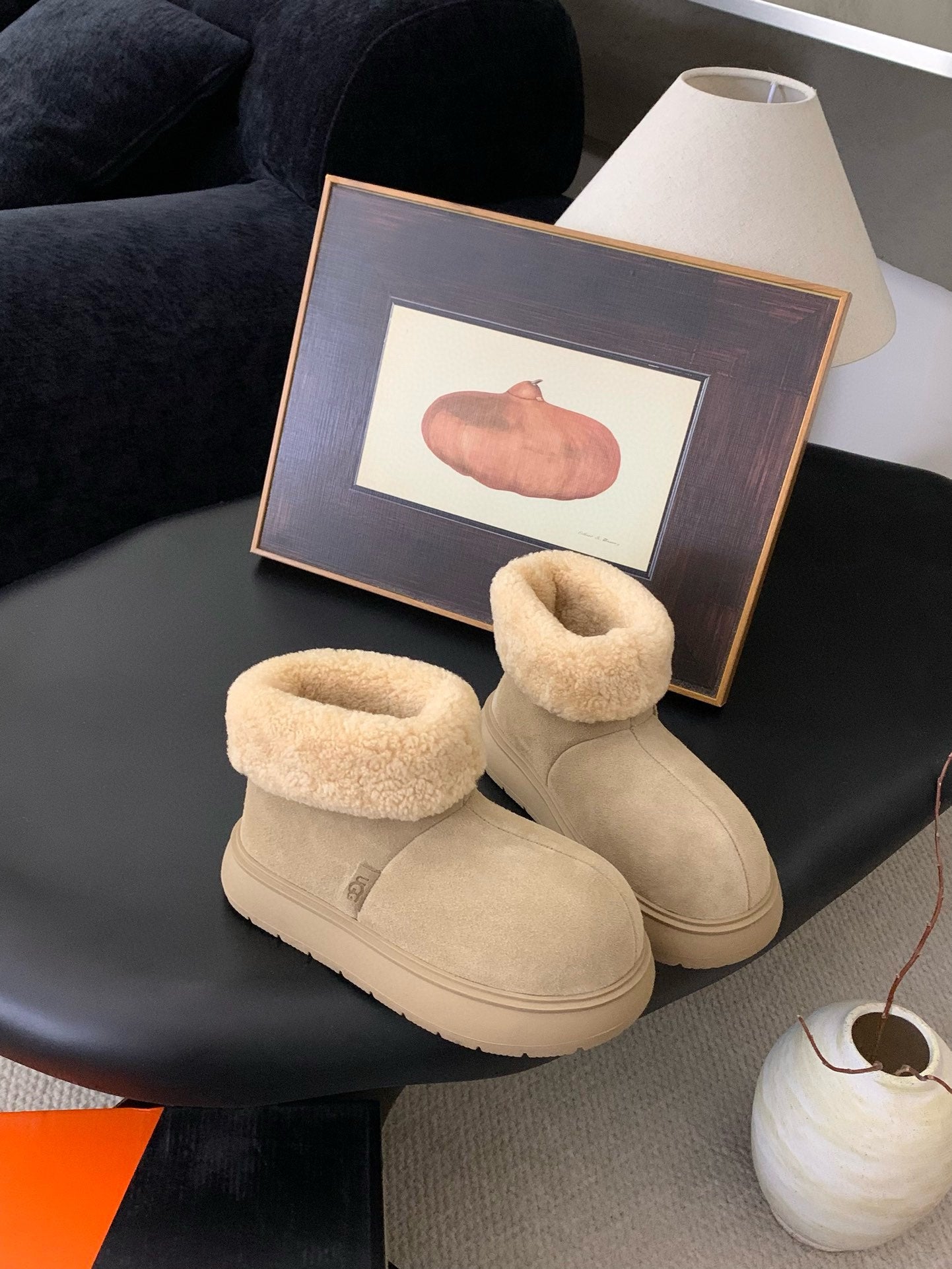 UGG BOOTS