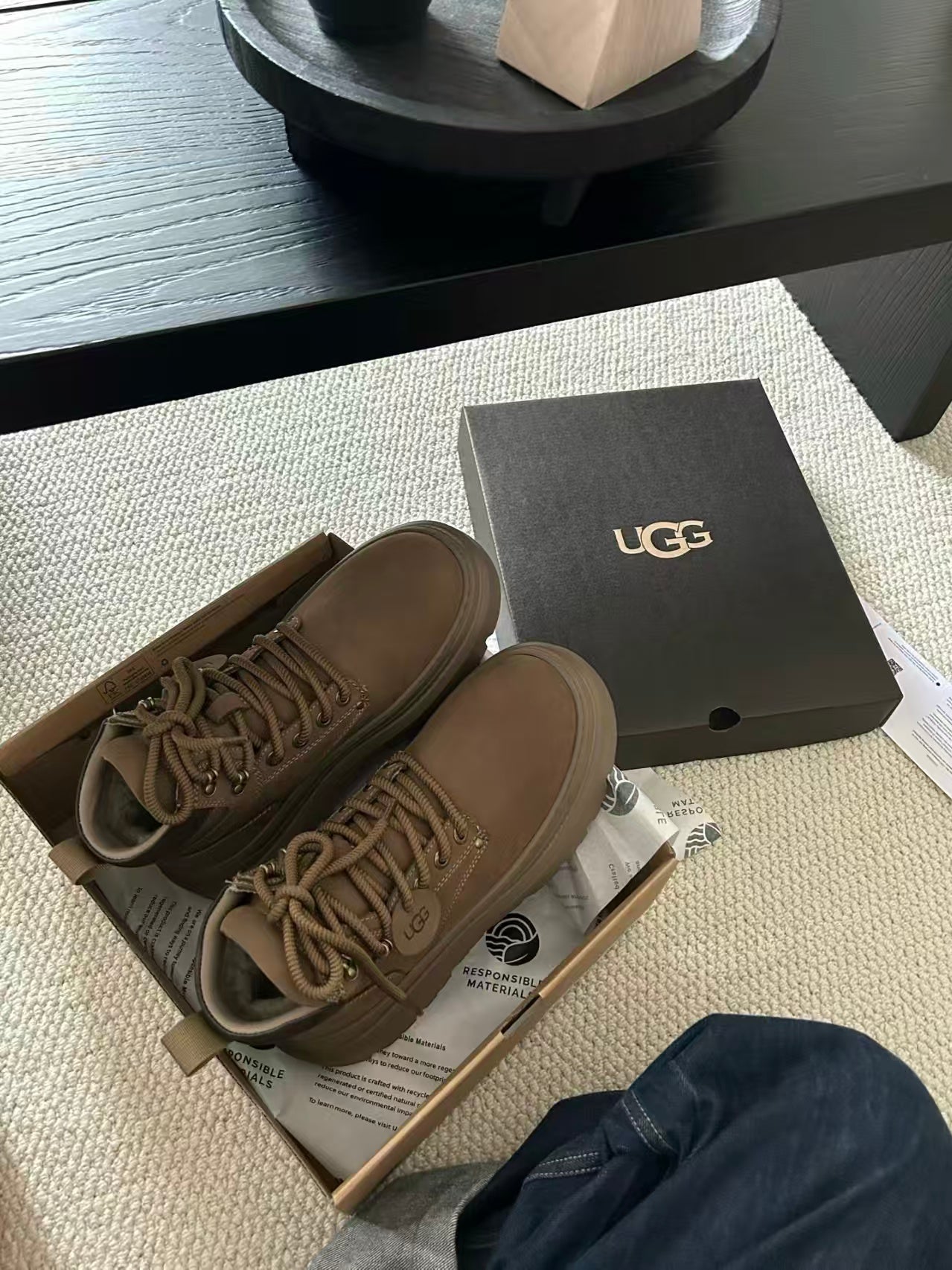 Men's Ugg Shoes Euro size from 40 to 45