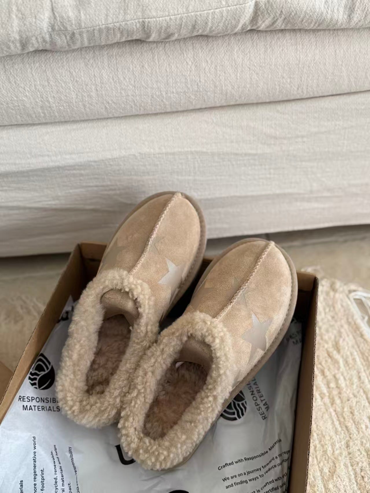 UGG BOOTS