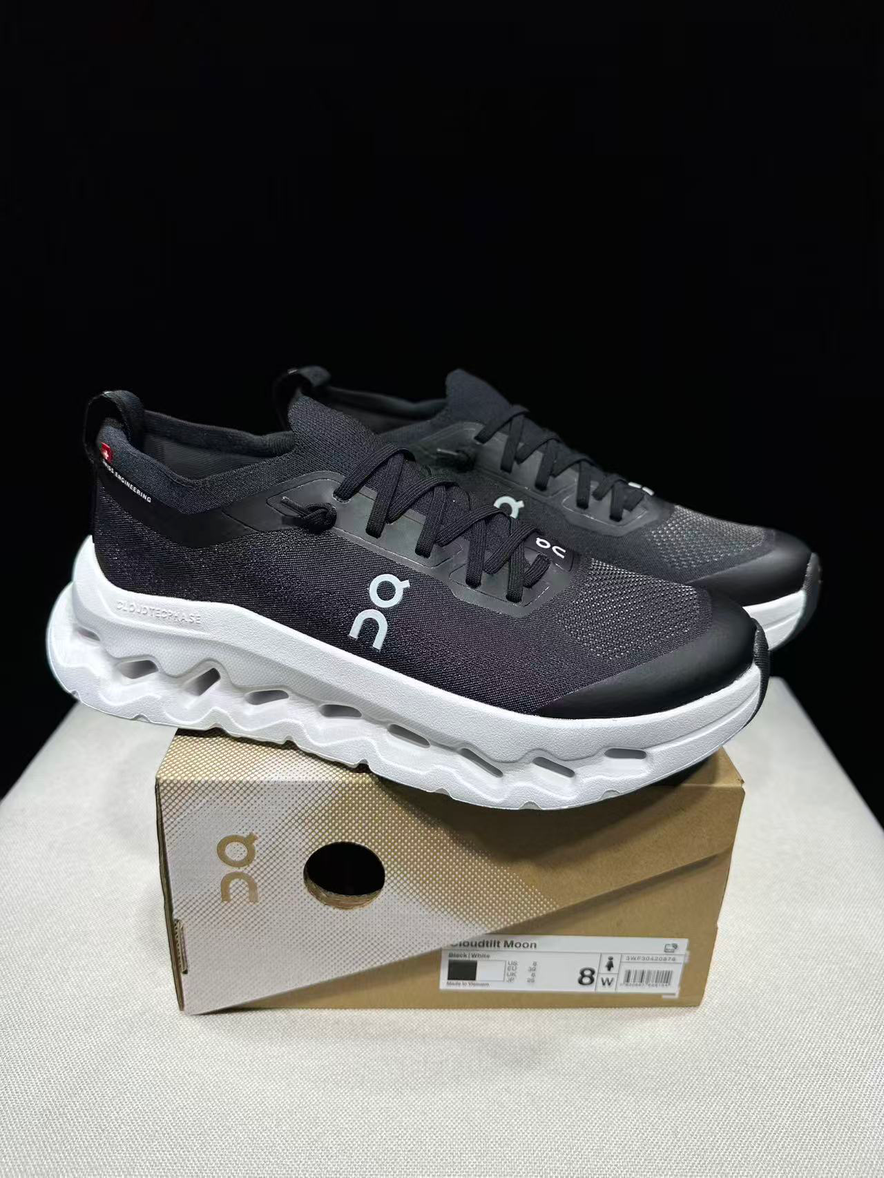 ON RUNNING Inspired On zendaya x law roach x Cloudtilt Moon - 4colors
