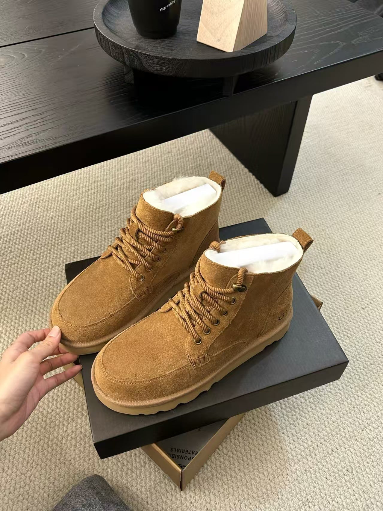 Men's Ugg Shoes Euro size from 40 to 45